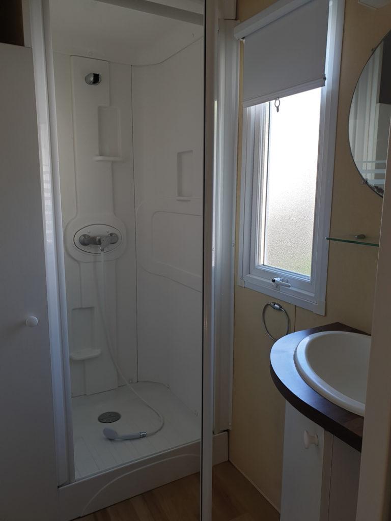 mobil-home-ridorev-ibiza-2008-2-chambres-salle-de-bain-gmh-mobilhome